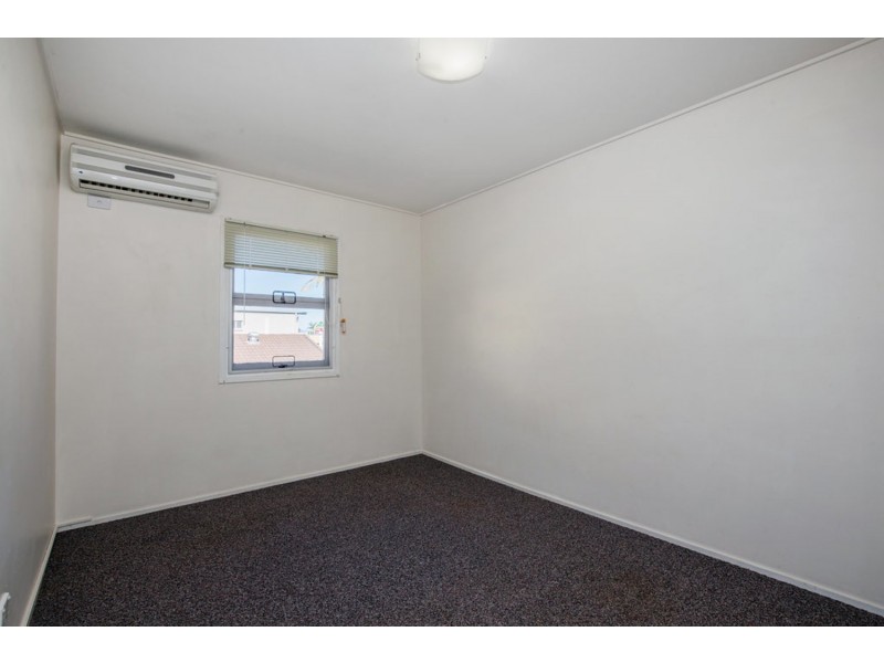 5/107A Frank Street, Labrador QLD 4215