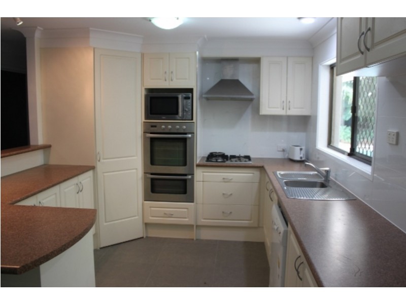 1 Yarradup Street, Ashmore QLD 4214