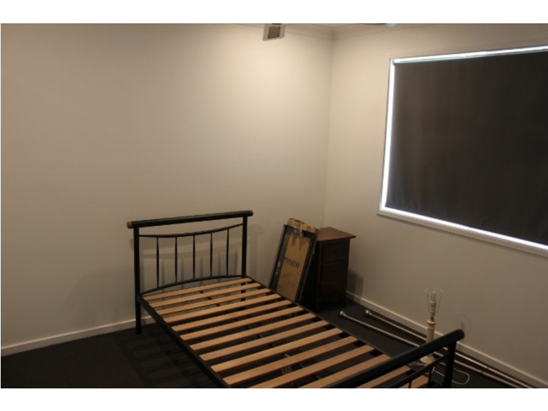 1 Yarradup Street, Ashmore QLD 4214