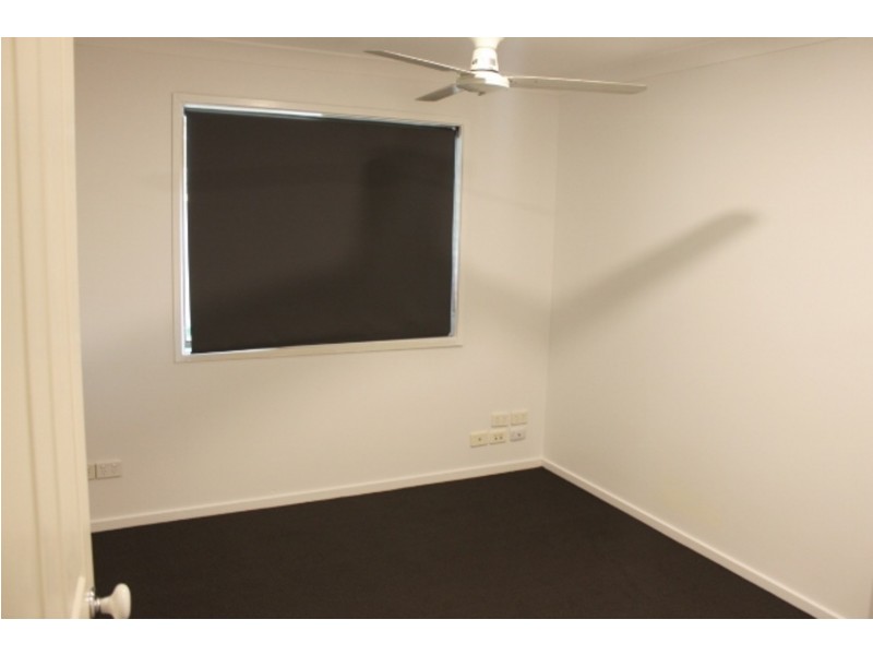 1 Yarradup Street, Ashmore QLD 4214