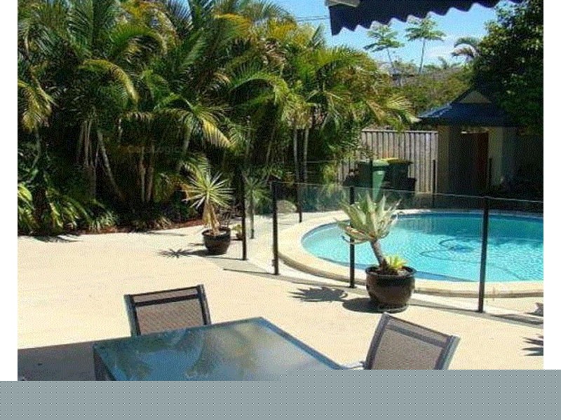 17 Edward Street, Labrador QLD 4215
