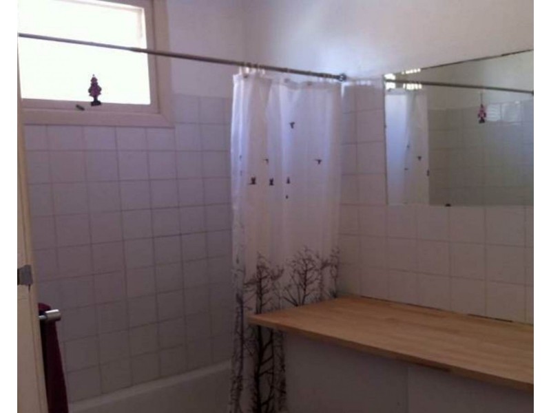 1/38 West King Street, Southport QLD 4215