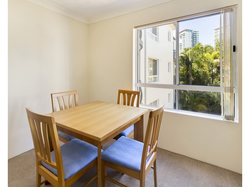 17/3 Norman Street, Southport QLD 4215