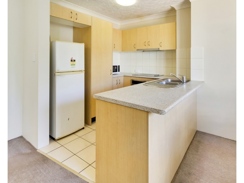 17/3 Norman Street, Southport QLD 4215