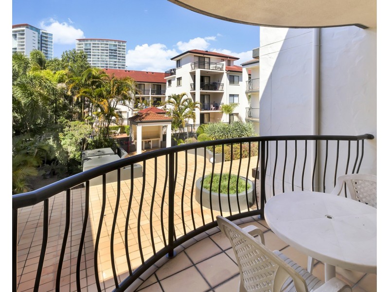 17/3 Norman Street, Southport QLD 4215