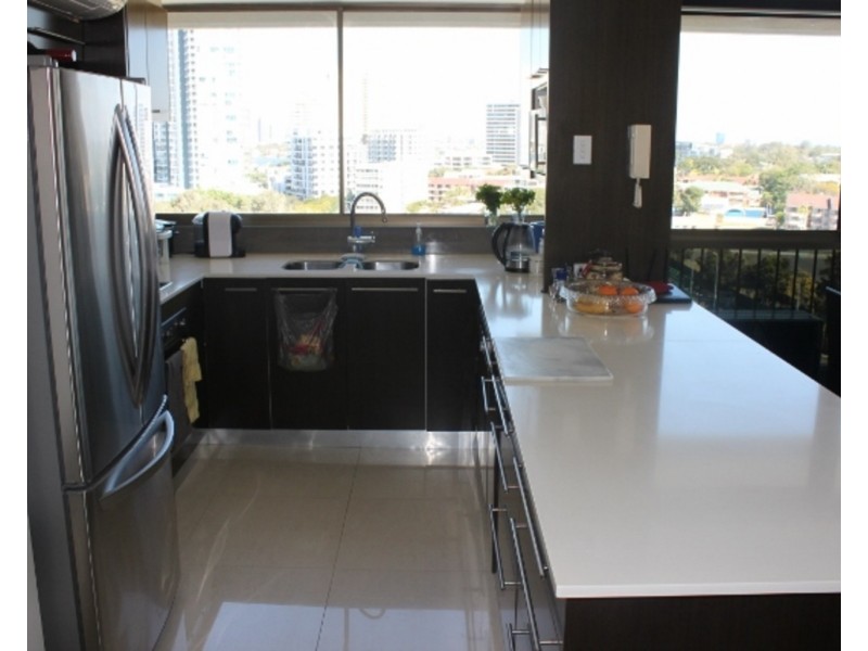 11c/10 Marine Parade, Southport QLD 4215