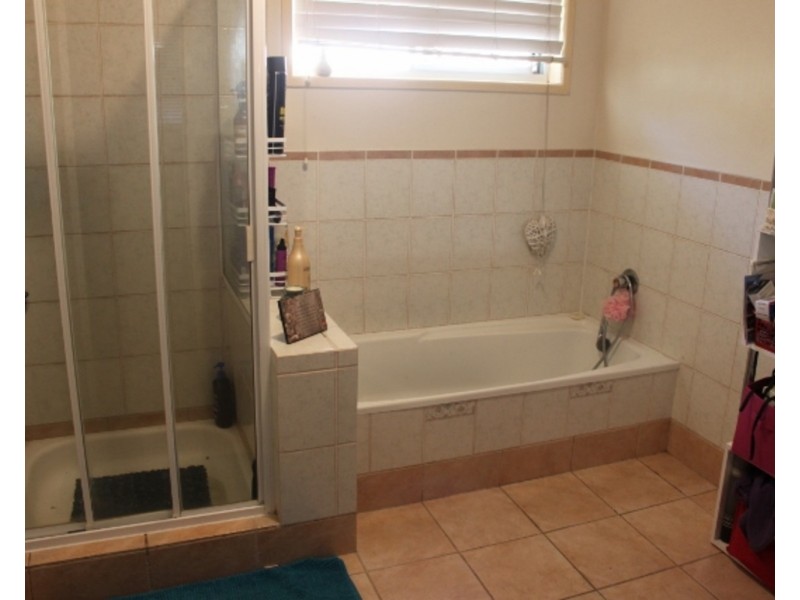 29 Sungold Avenue, Southport QLD 4215