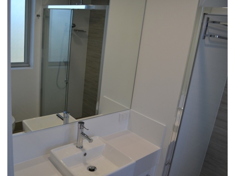 702/26 Spendelove Avenue, Southport QLD 4215