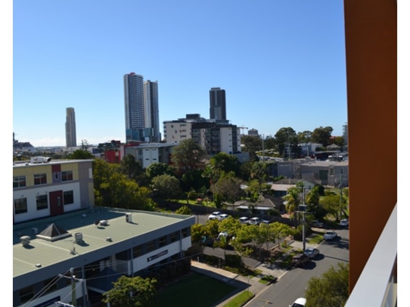 702/26 Spendelove Avenue, Southport QLD 4215