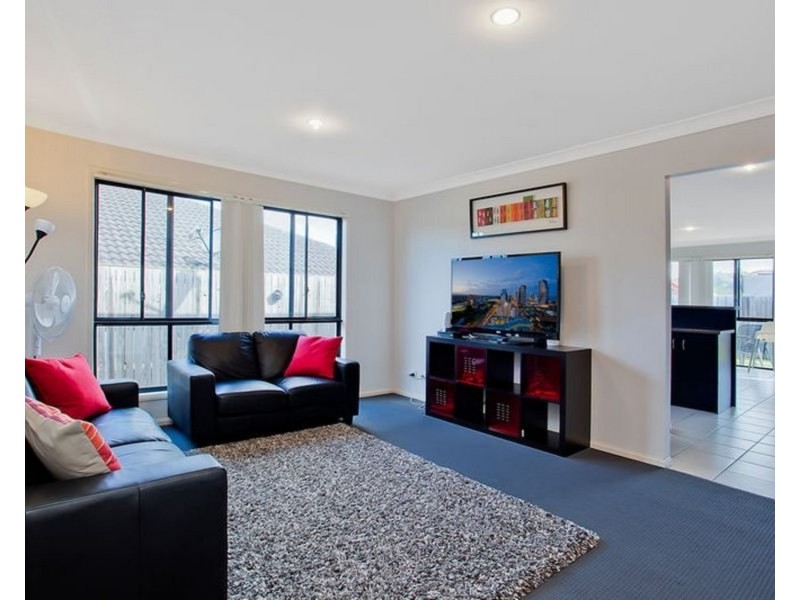 20 Billinghurst Crescent, Upper Coomera QLD 4209