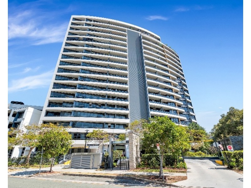 501/2 Aqua Street, Southport QLD 4215