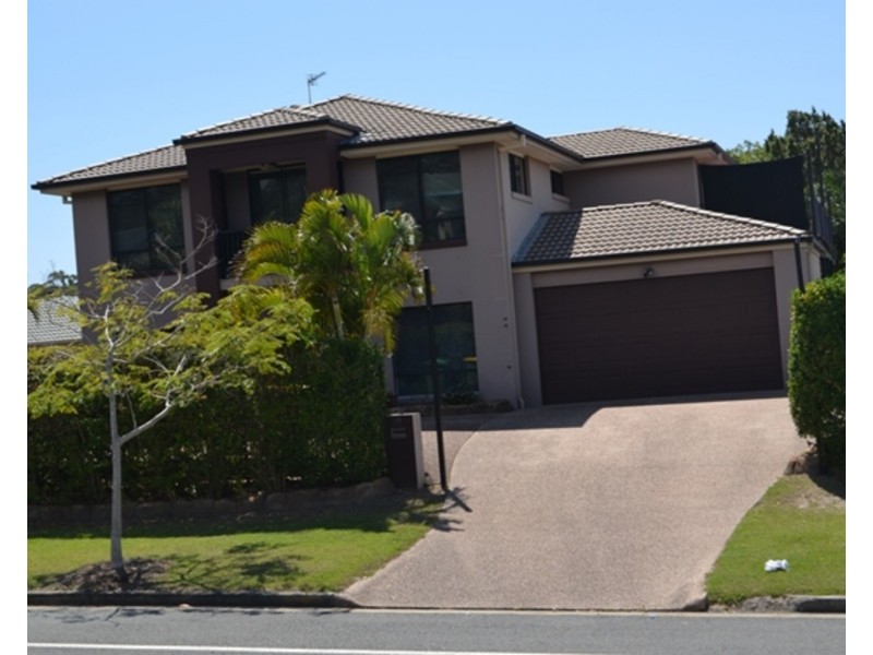35 Wardoo Street, Southport QLD 4215