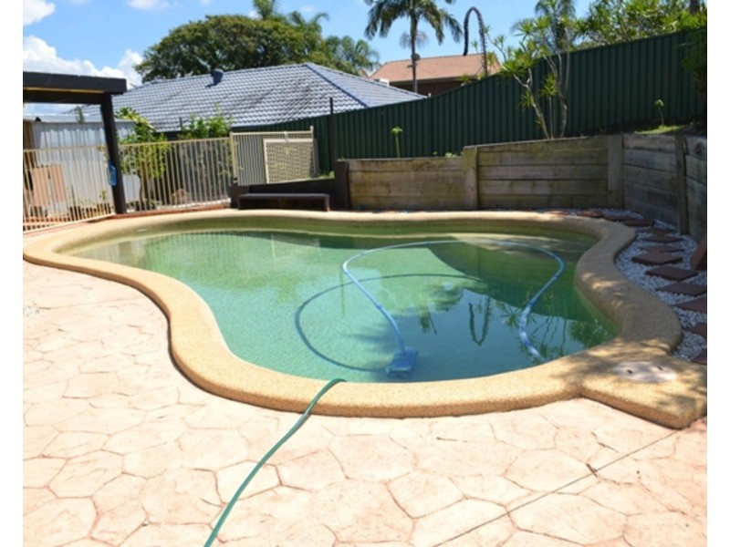 19 Lismore Drive, Helensvale QLD 4212