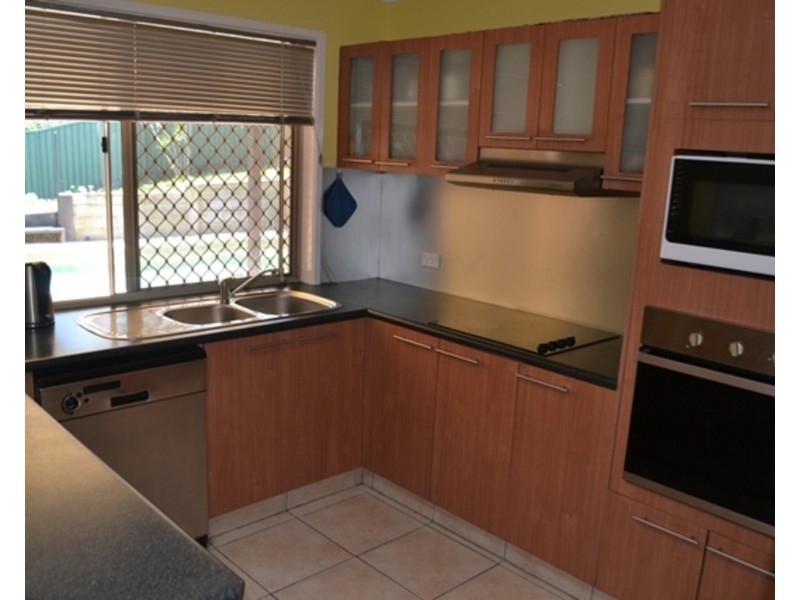 19 Lismore Drive, Helensvale QLD 4212