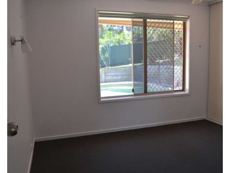 19 Lismore Drive, Helensvale QLD 4212