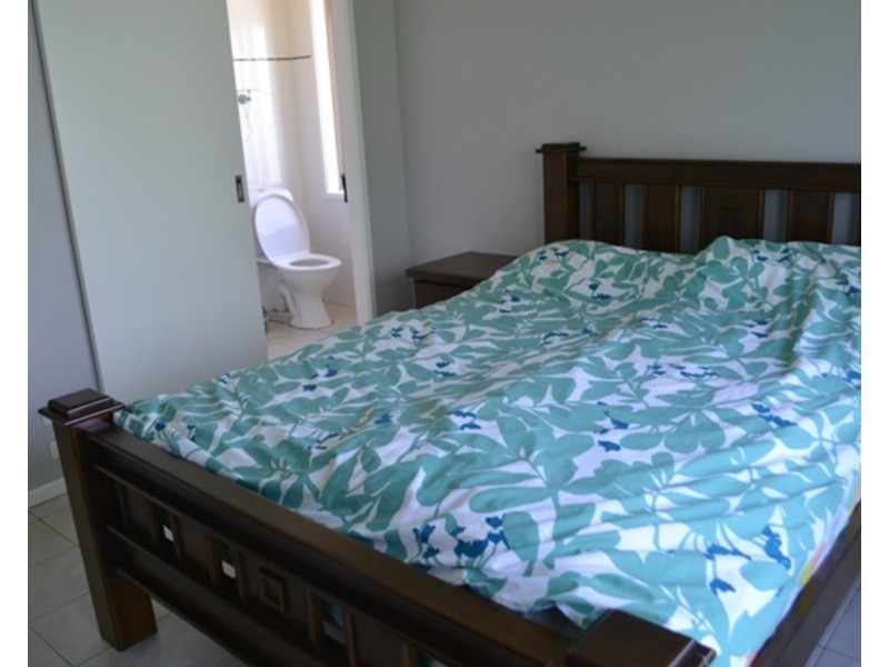 19 Lismore Drive, Helensvale QLD 4212