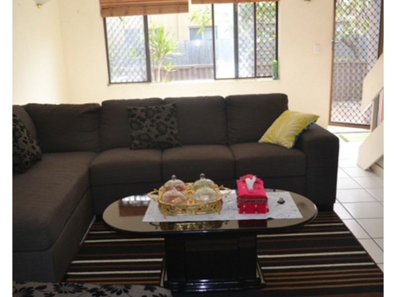 2/188 High Street, Southport QLD 4215