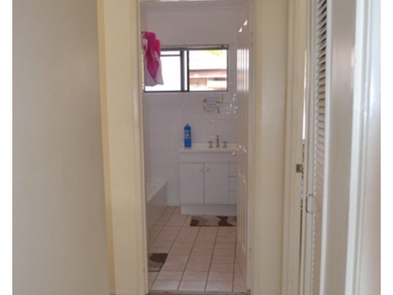 2/188 High Street, Southport QLD 4215
