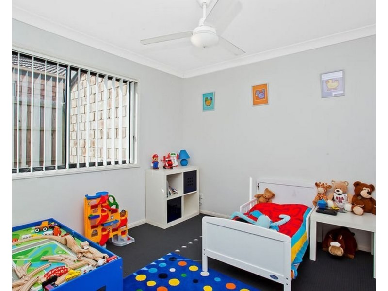 20 Billinghurst Crescent, Upper Coomera QLD 4209