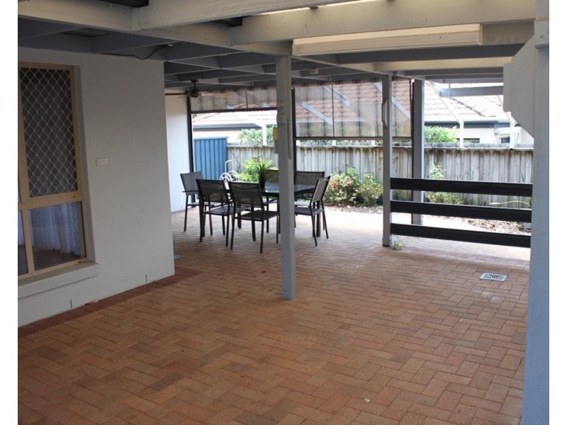 1 Chelmsford Place, Parkwood QLD 4214