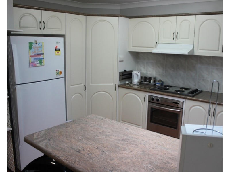 1 Chelmsford Place, Parkwood QLD 4214