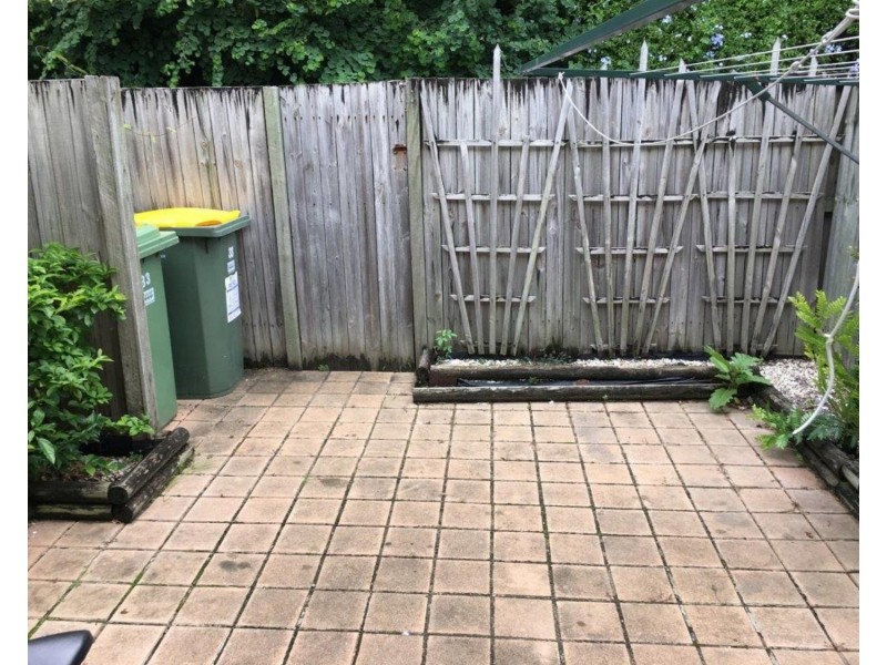 33/125-129 Pappas Way, Nerang QLD 4211