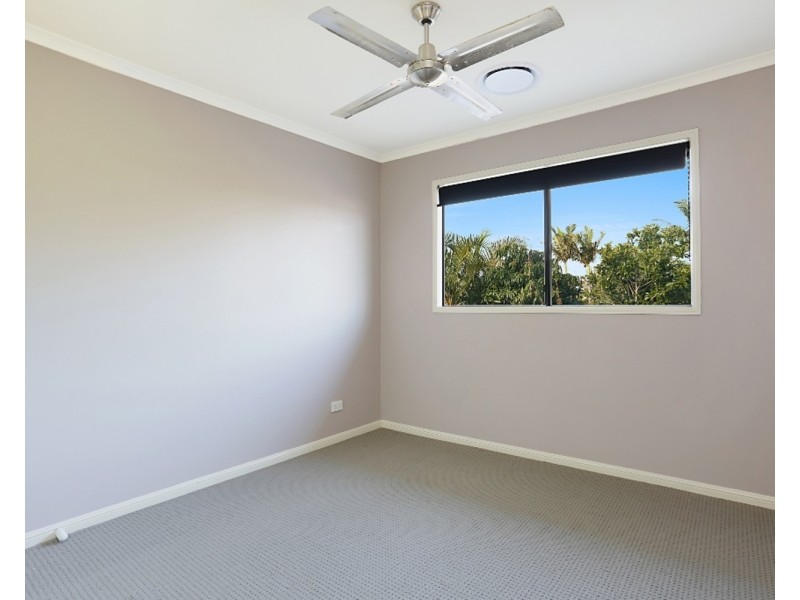 35 Wardoo Street, Southport QLD 4215