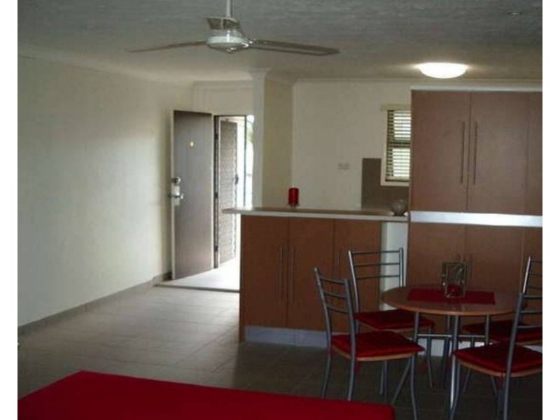 6/5 Andrews Street, Southport QLD 4215