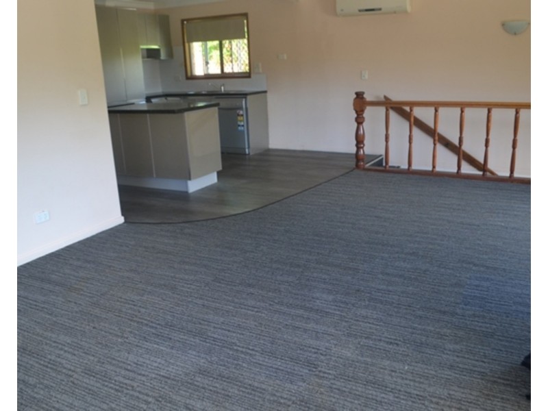 2/12 Royal Palm Court, Southport QLD 4215