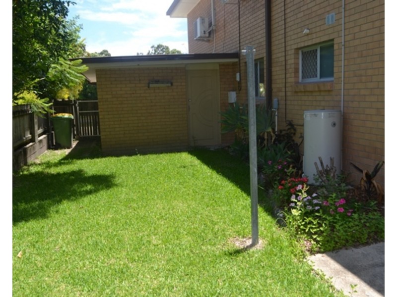 2/12 Royal Palm Court, Southport QLD 4215