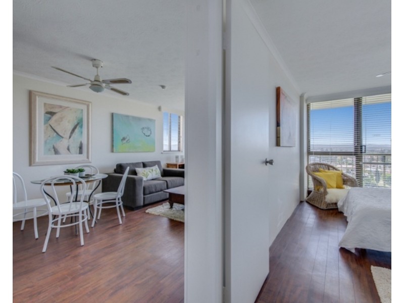 41/43 Enderley Avenue, Surfers Paradise QLD 4217