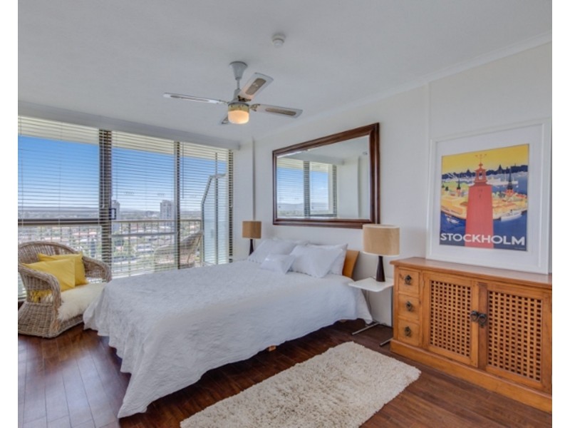 41/43 Enderley Avenue, Surfers Paradise QLD 4217