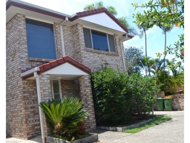 1/109 Pohlman Street, Southport QLD 4215