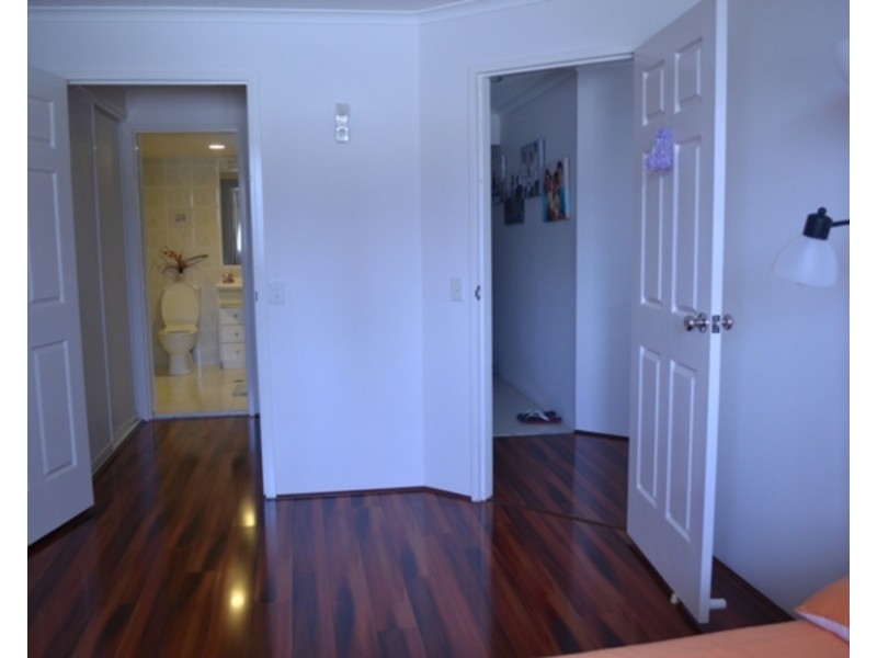 5B/10 Marine Parade, Southport QLD 4215