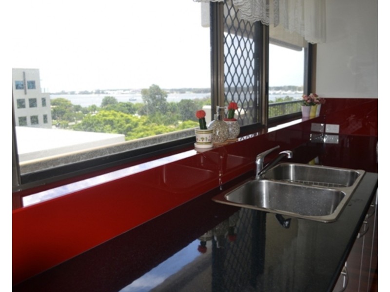 5B/10 Marine Parade, Southport QLD 4215