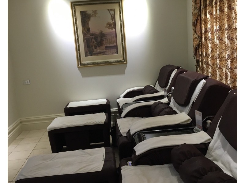 24-26  Queensland Avenue, Broadbeach QLD 4218