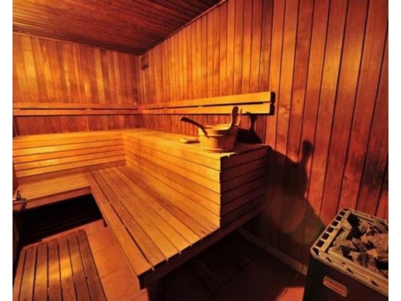 24-26  Queensland Avenue, Broadbeach QLD 4218