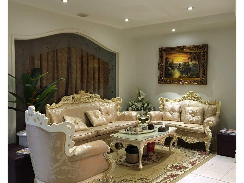 24-26  Queensland Avenue, Broadbeach QLD 4218