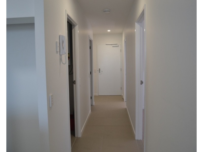 502/26 Spendelove Avenue, Southport QLD 4215