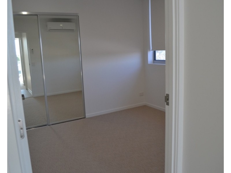 502/26 Spendelove Avenue, Southport QLD 4215