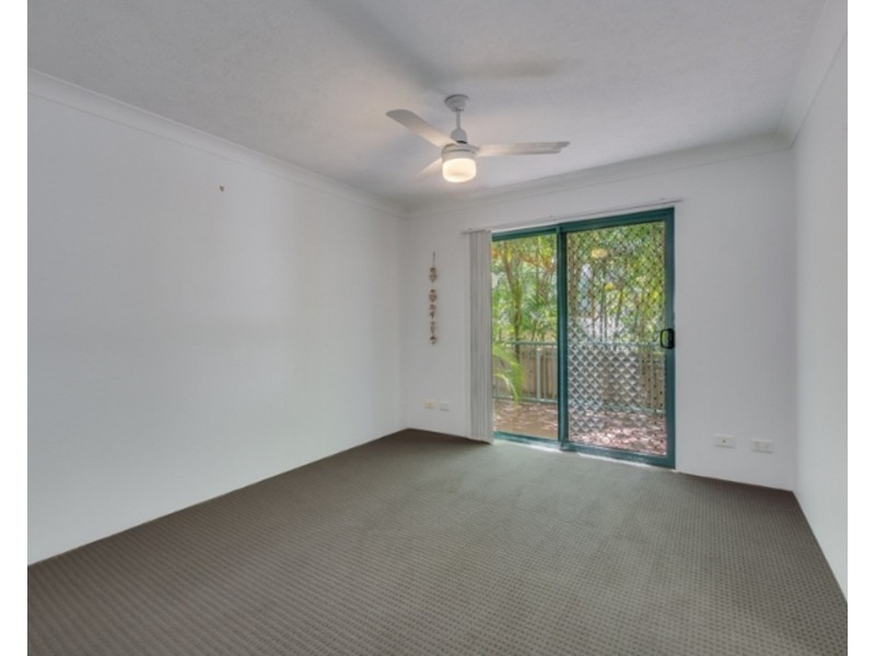 10/88 High Street, Southport QLD 4215