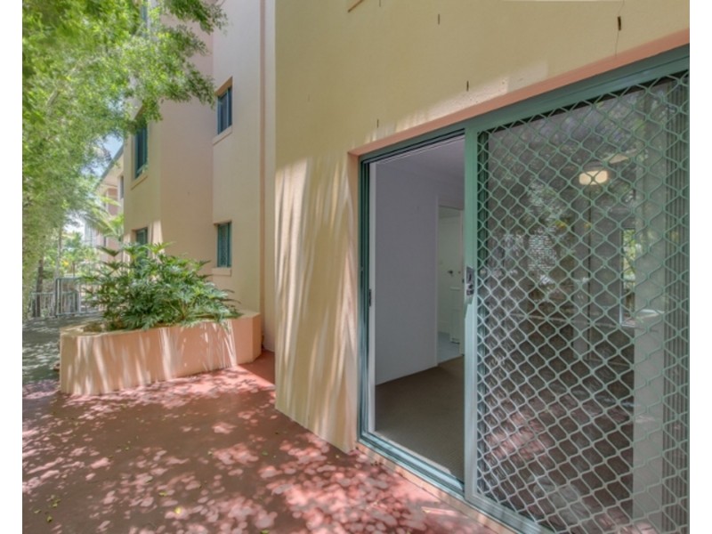 10/88 High Street, Southport QLD 4215