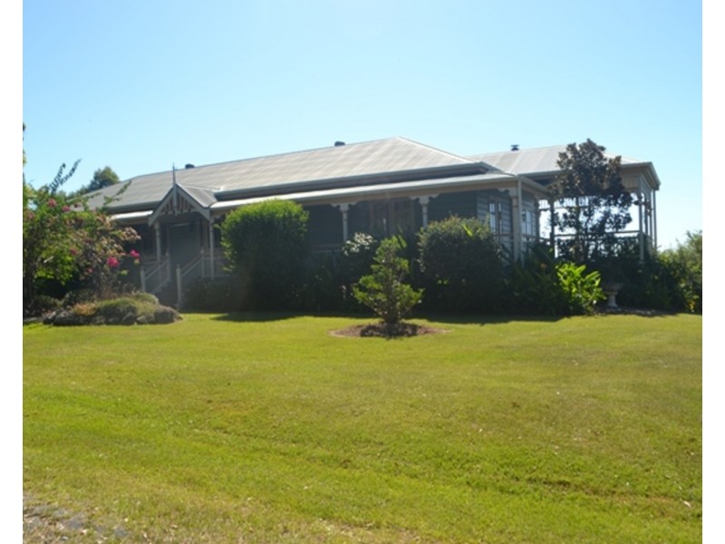 80 Chesterfield Drive, Bonogin QLD 4213