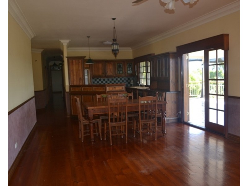 80 Chesterfield Drive, Bonogin QLD 4213