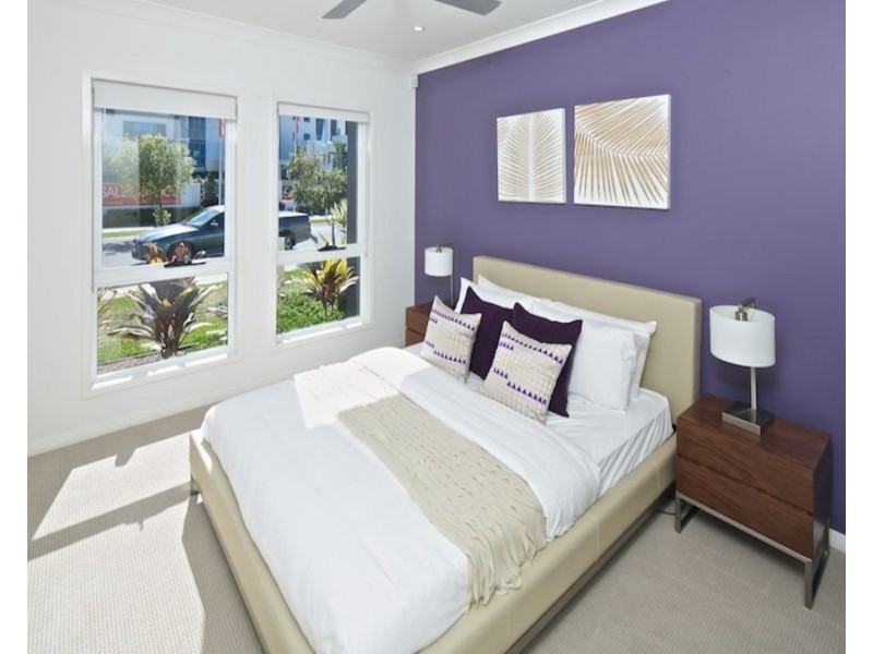 2/6 Compass Drive, Biggera Waters QLD 4216