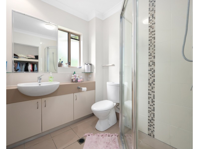 11/13d Wyndham Avenue, Southport QLD 4215