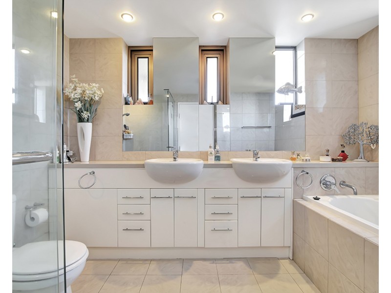 3001/50 Marine Parade, Southport QLD 4215