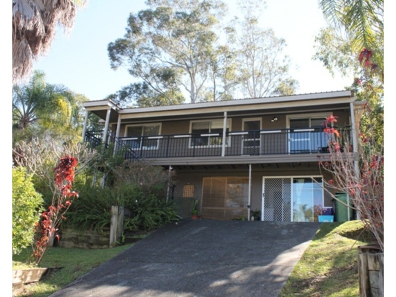49 Lowanna Avenue, Ashmore QLD 4214