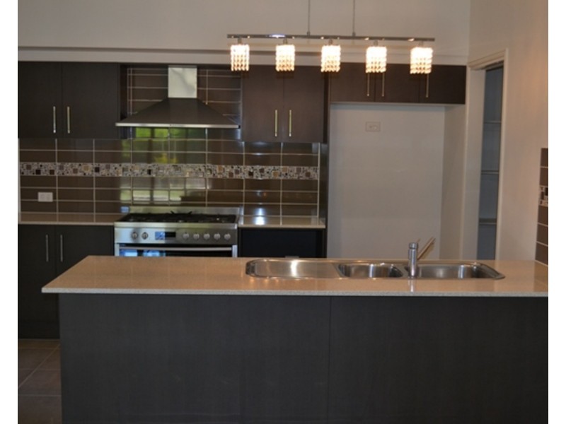 2/12 Compass Drive, Biggera Waters QLD 4216