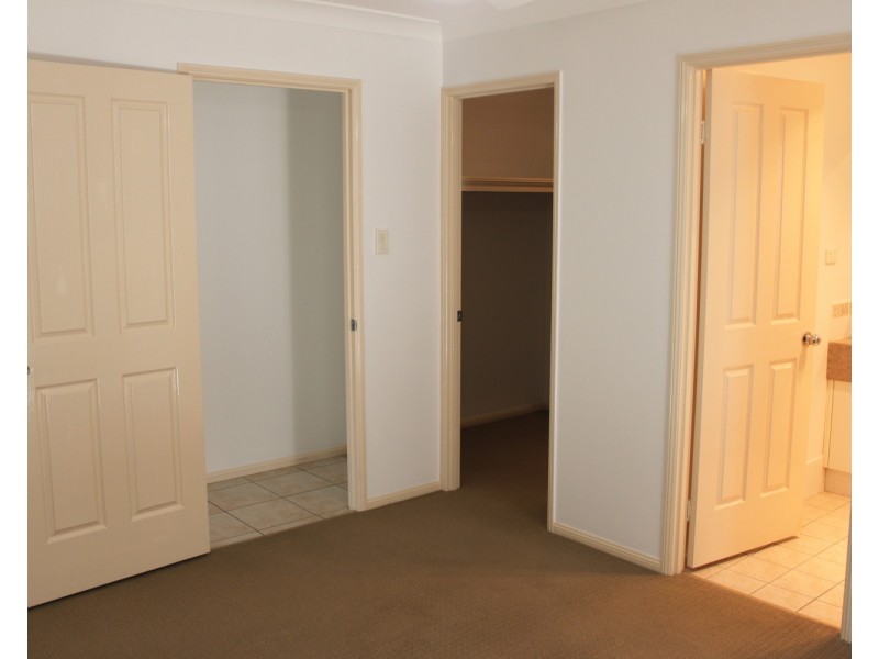 1/11 Merton Drive, Upper Coomera QLD 4209